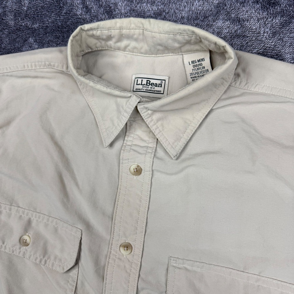 LL Bean Button Up Shirt Mens L Tan OVU10 Short Sleeve Nylon Blend Utility Pocket